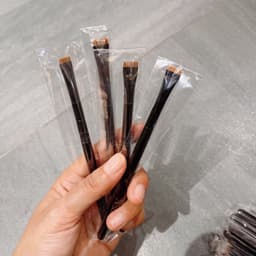 CỌ THƯỜNG TÉM MÀY ĐEN