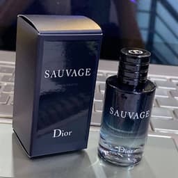 Nước Hoa Mini Dior Sauvage EDT 10ml dành cho nam