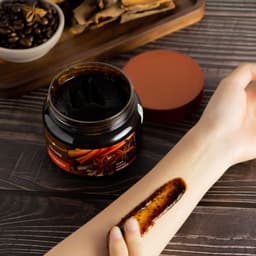 Tẩy da chết body quế hồi cafe của Nga