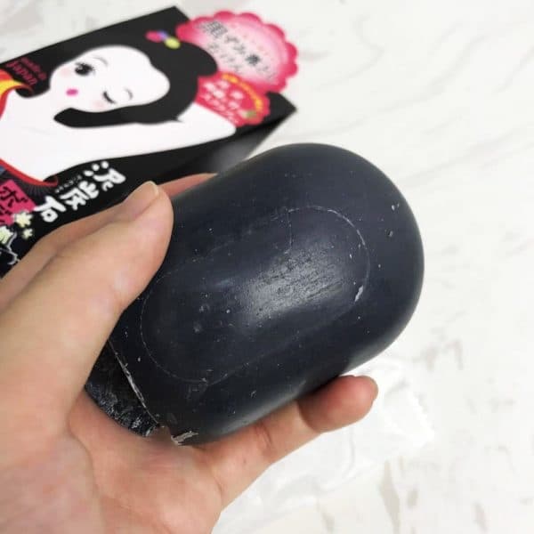 XÀ PHÒNG TRỊ THÂM NÁCH