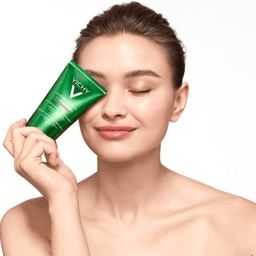 Combo Vichy Kem Chống Nắng Kiềm Dầu SPF50+ 50ml + Gel Rửa Mặt Da Dầu Mụn 50ml
